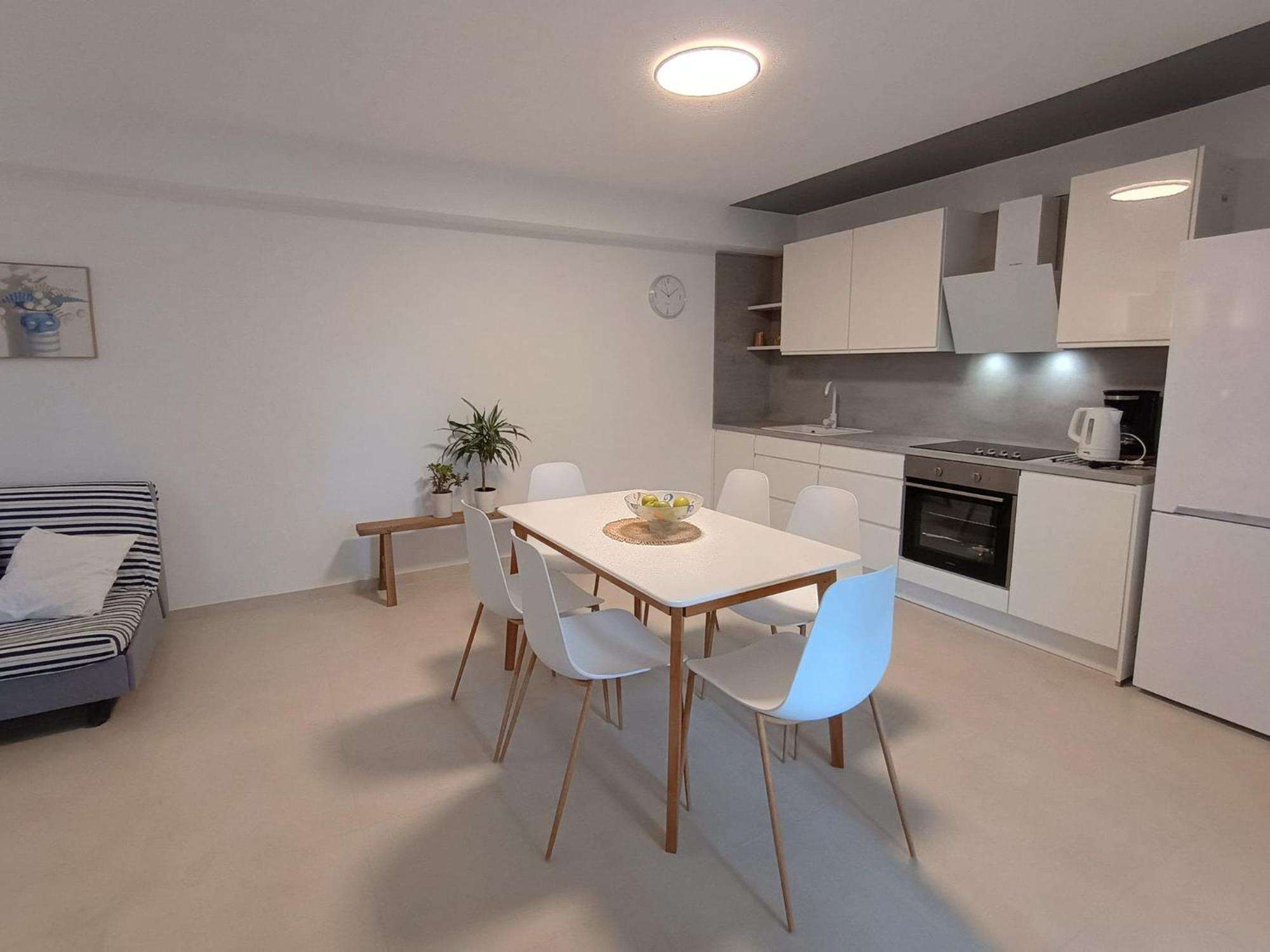 לומבארדה Apartments Grbin (Adults Only) מראה חיצוני תמונה