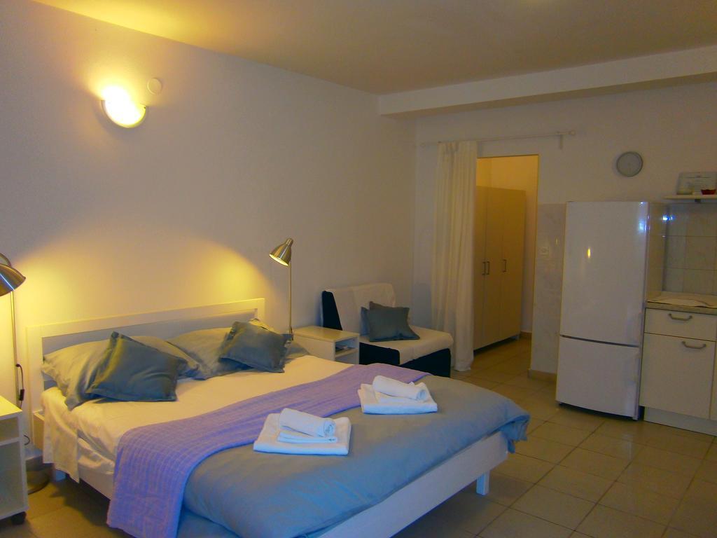 לומבארדה Apartments Grbin (Adults Only) מראה חיצוני תמונה